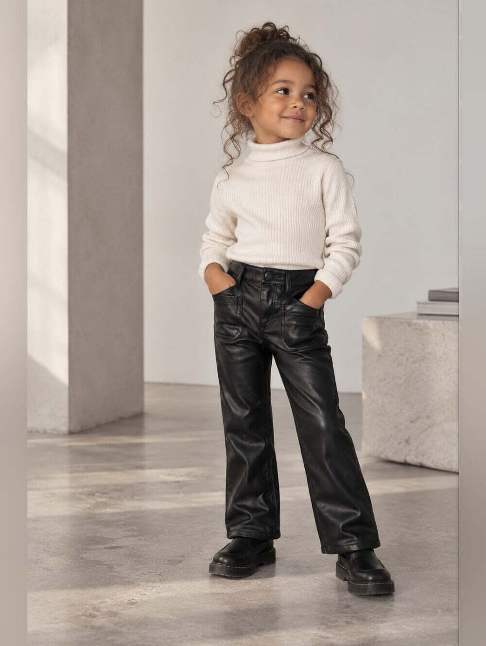 Baby Gap Girls Size 4 Black Faux Leather Flare Pants Y2K
